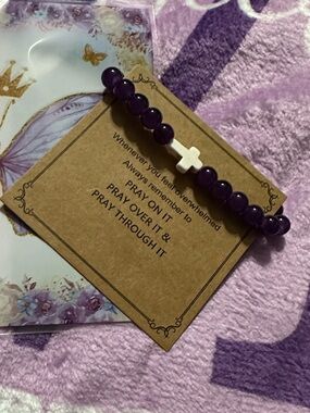 Purple Beaded Cross Stretch Bracelet with Prayer Card packaged in butterfly bag